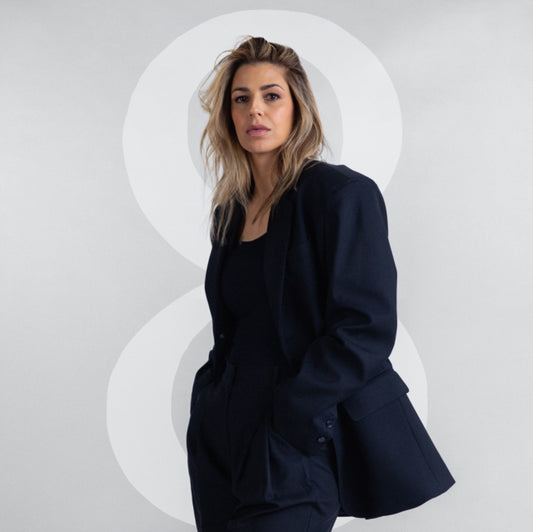 This LP Vinyl is brand new.Format: LP VinylThis item's title is: Eight (2LP)Artist: Brooke LigertwoodLabel: SPARROWBarcode: 602455709073Release Date: 10/27/2023