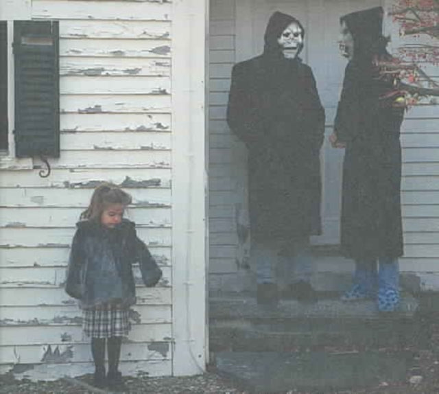 Product Image : This CD is brand new.<br>Format: CD<br>Music Style: Alternative Rock<br>This item's title is: Devil & God Are Raging Inside Me<br>Artist: Brand New<br>Label: Procrastinate! Music Traitors<br>Barcode: 602517132542<br>Release Date: 11/21/2006