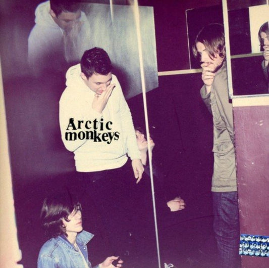 This CD is brand new.Format: CDMusic Style: Indie RockThis item's title is: HumbugArtist: Arctic MonkeysLabel: DOMINO RECORD CO.Barcode: 801390023729Release Date: 8/25/2009